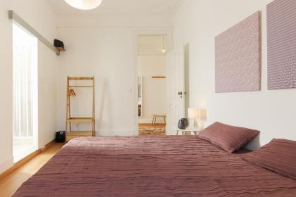 Charming Avenida by Homing - image 15