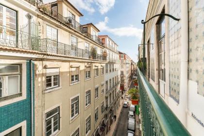 Cosy Flat sleeps 6 in the heart of Baixa - image 10