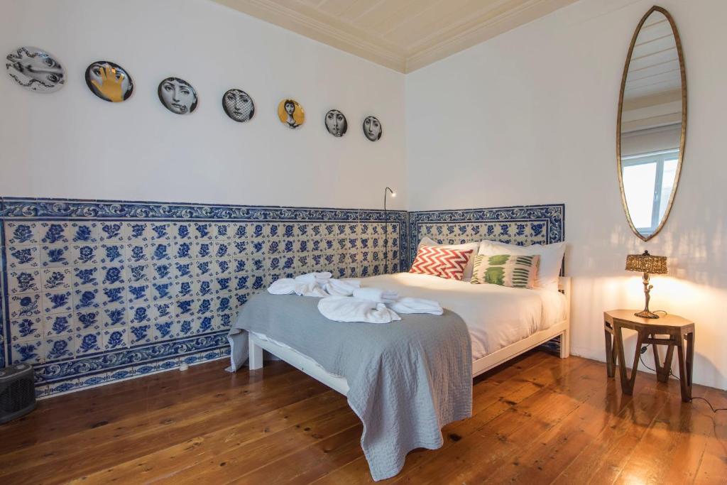 LovelyStay - Chiado 2 Bedroom Charm! - main image