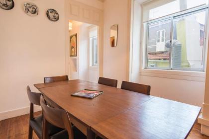 LovelyStay - Chiado 2 Bedroom Charm! - image 5