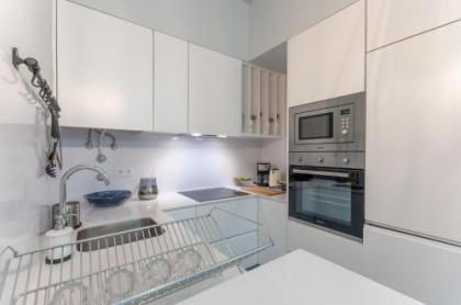 NLC Rooms & Suites - image 4
