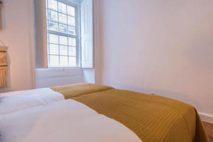LovelyStay - Spacious 2BR Downtown - 5 min to River - image 20