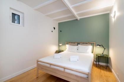 Cosy Madalena Flat - image 3