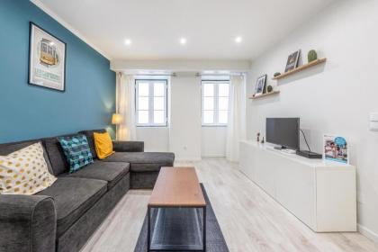 Madalena Charming Long Studio - image 1