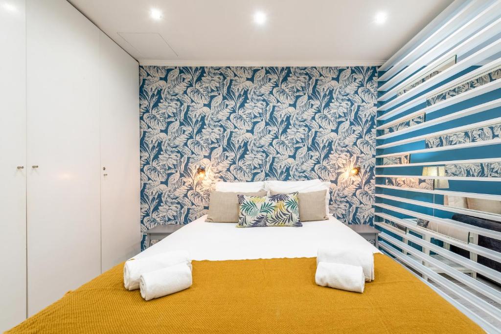 Madalena Charming Long Studio - image 4