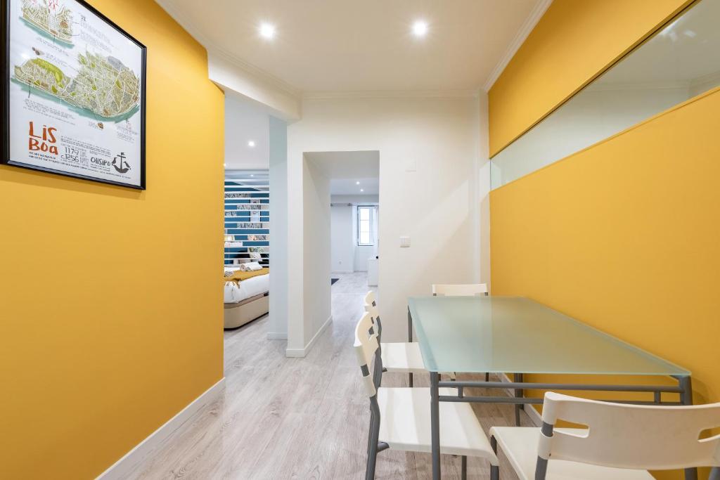 Madalena Charming Long Studio - image 6
