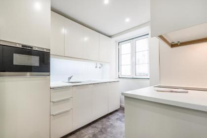 Madalena Charming Style Studio - image 19