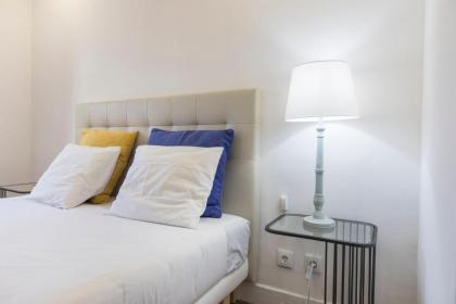 LovelyStay - Bairro Alto Terrace Wonder - image 14