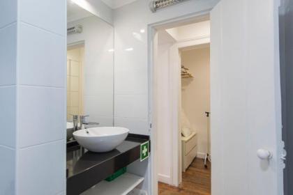 LovelyStay - Bairro Alto Terrace Wonder - image 15