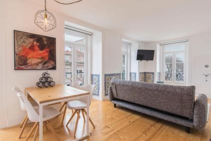 LovelyStay - Lusitano's Heart 2BDR Apartment in Alfama - image 19