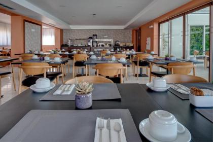 VIP Executive Picoas Hotel - image 17