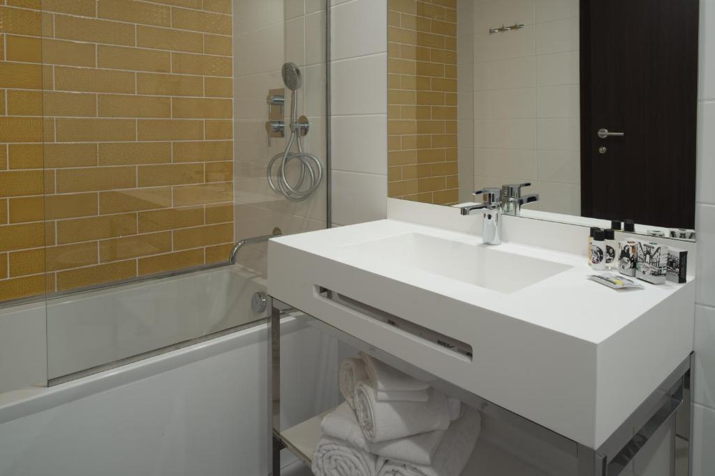 VIP Executive Picoas Hotel - image 3