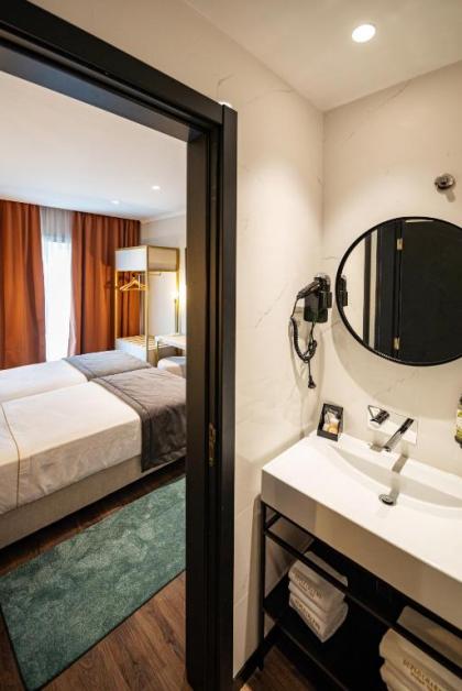 Duplo Charme Boutique Hotel - image 10