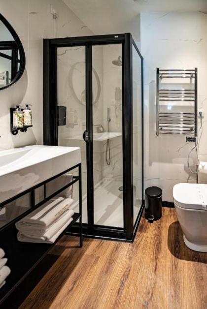 Duplo Charme Boutique Hotel - image 12