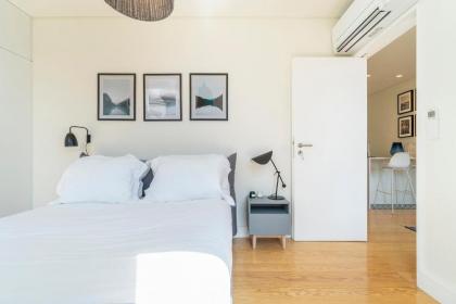 Modern stylish 1 bedroom with varanda near Avenida - image 10