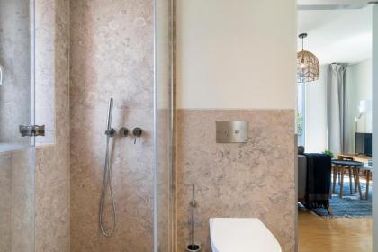 Modern stylish 1 bedroom with varanda near Avenida - image 19