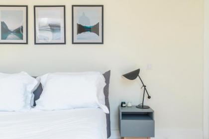 Modern stylish 1 bedroom with varanda near Avenida - image 5