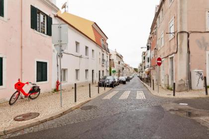 Gorgeous Portuguese 1 Bedroom flat in Belém - image 11