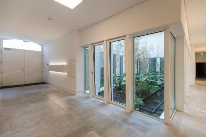 LovelyStay - Hidden Oasis with Terrace - River View - image 11