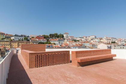 LovelyStay - Hidden Oasis with Terrace - River View - image 2