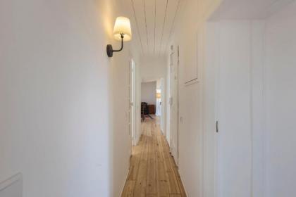 Alfama Terrace w/ Tagus River Views - image 15