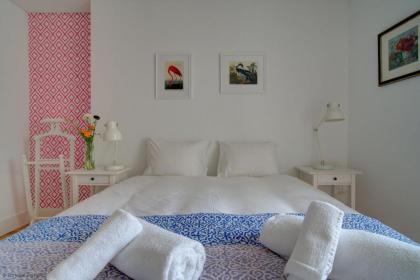 Tracey & Neill's Place in Principe Real - image 14