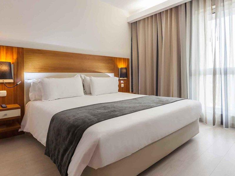 Hotel Mercure Lisboa - main image