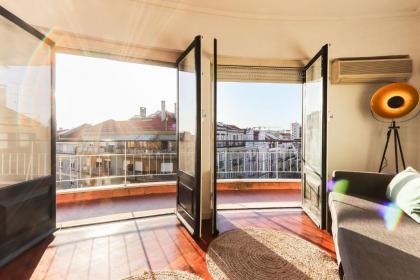 Marques Balcony by Homing - image 18