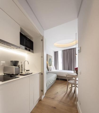 Lisbon Serviced Apartments - Madalena - image 11