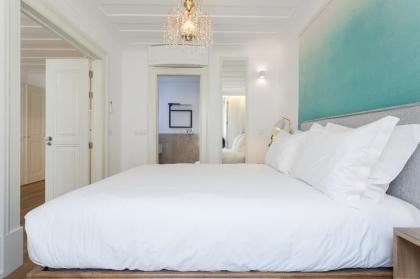 Boutique Chiado Suites - image 10