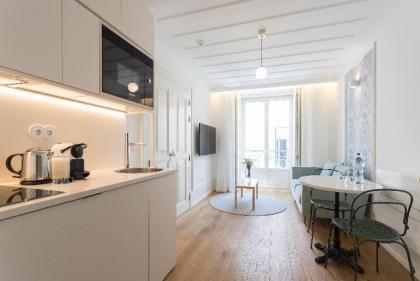 Boutique Chiado Suites - image 12