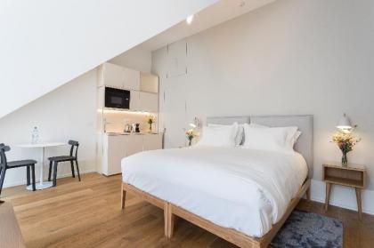 Boutique Chiado Suites - image 16