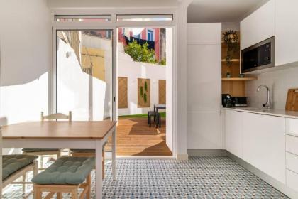 1bd Industrial-Styled Home in Lisbon by GuestReady - image 15