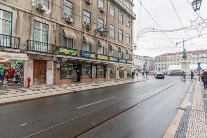 Upscale & Trendy flat in the Center - image 16