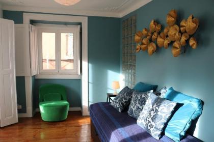 Bright and Newly Renovated apt Central 2 Bdr.