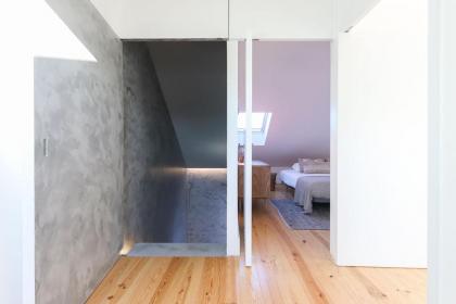 Marques de Pombal Duplex with Terrace by Homing - image 18
