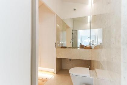 Marques de Pombal Duplex with Terrace by Homing - image 2