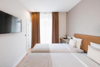 Lx SoHo Boutique Hotel - image 4