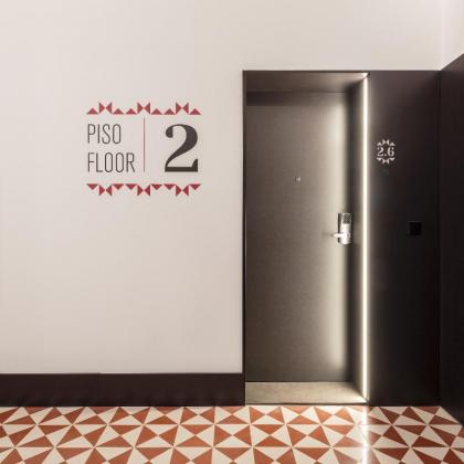 Lisbon Serviced Apartments - Chiado Emenda - image 2