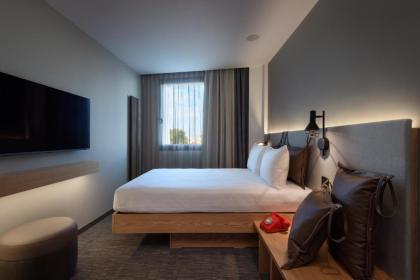Moxy Lisbon City - image 5