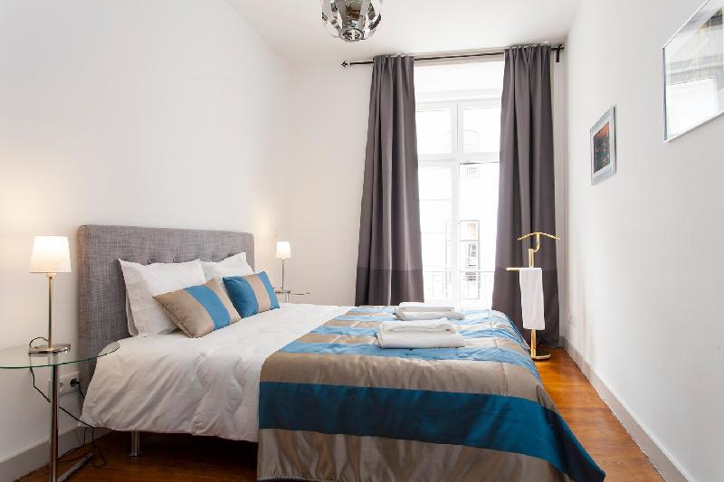 Downtown Cozy Apartment - image 2