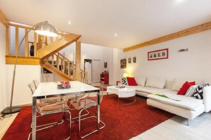 Lisbon House - image 9