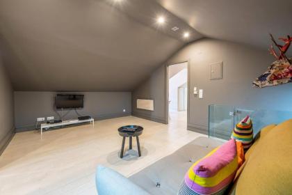 GuestReady - Contemporary Chic 3BR Apt Bairro Alto - image 15