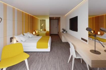 Lumen Lisboa Hotel - image 2