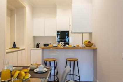 LovelyStay - Cozy 3BDR Apartment in Estrela - image 11