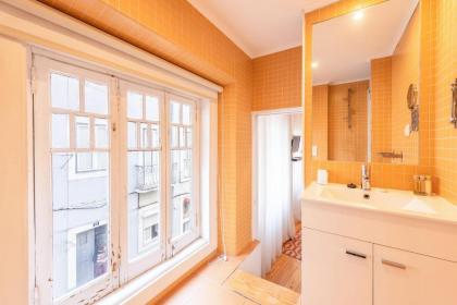 Baixa Blues Apartment for 4 people - image 11