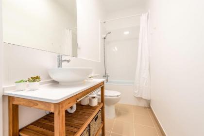 Fado- Apt for up to 4 guests in Saldanha - image 13