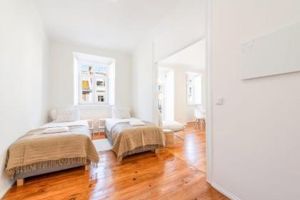 Fado- Apt for up to 4 guests in Saldanha - image 18