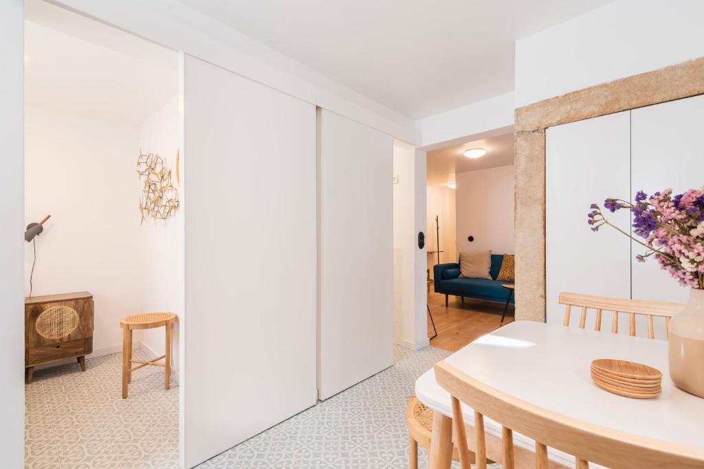 GuestReady - Local Stay in São Vicente - image 2