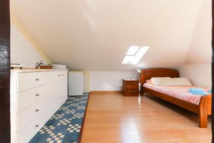 Sunny Attic Loft by Homing - image 14